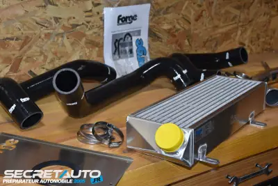 Unboxing et présentation du kit échangeur Forge Motorsport Peugeot 208 GTI